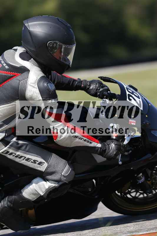 /43 08.08.2025 Discover the Bike ADR/Race 3 rot/286